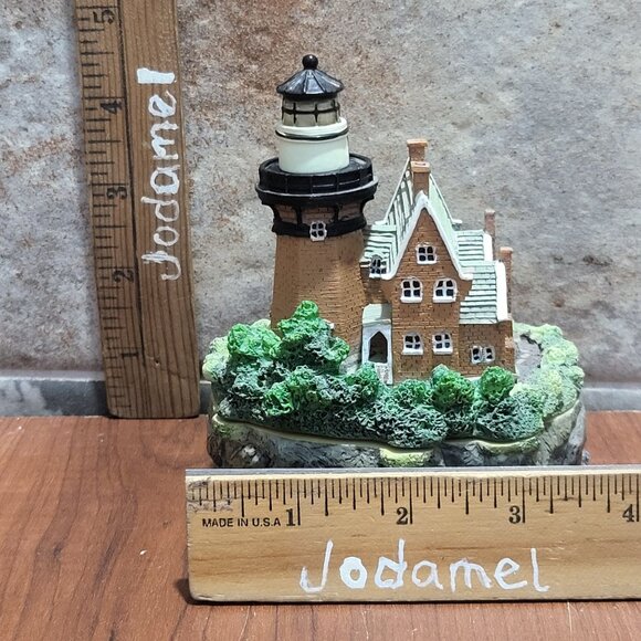 Seaside Treasures Block Island Southeast Lighthouse Musical Trinket Box Rhode Is - Picture 10 of 12